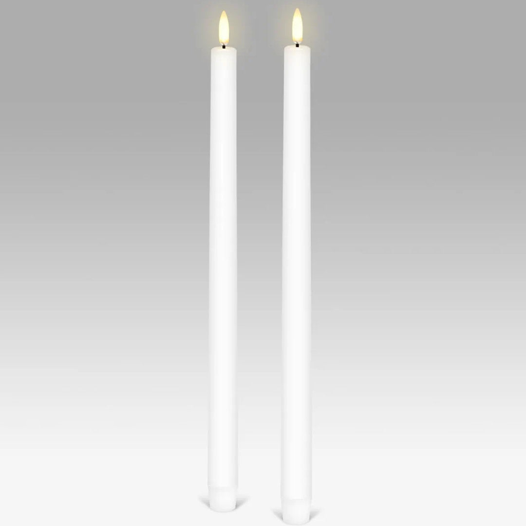 Nordic White Smooth | Flameless Taper Candles | Remote Controllable | PAIR