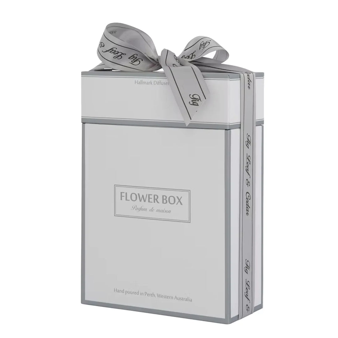 Flower Box | Hallmark Diffuser 12 months | Fig Leaf & Cedar