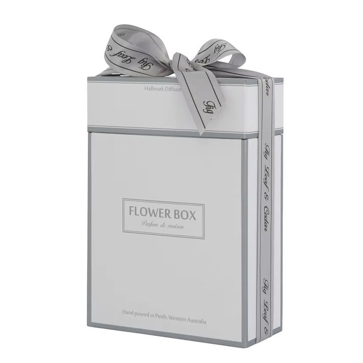 Flower Box | Hallmark Diffuser 12 months | Fig Leaf & Cedar