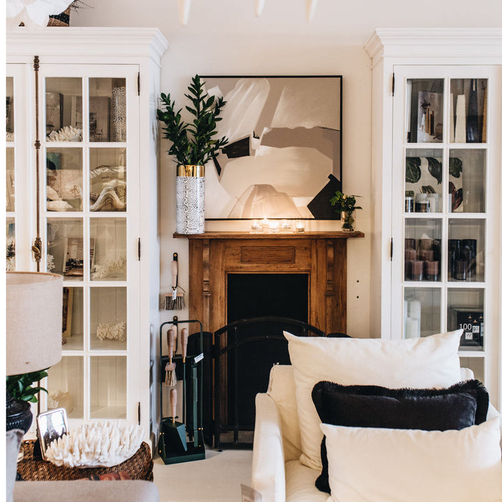 White Petite Display Cabinet (EX DISPLAY)