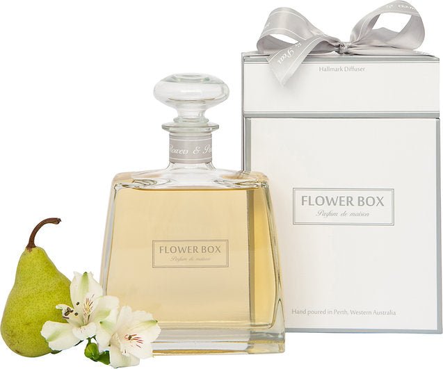 Flower Box | Hallmark Diffuser 12 months | Flowers & Pears - Suzie Anderson Home