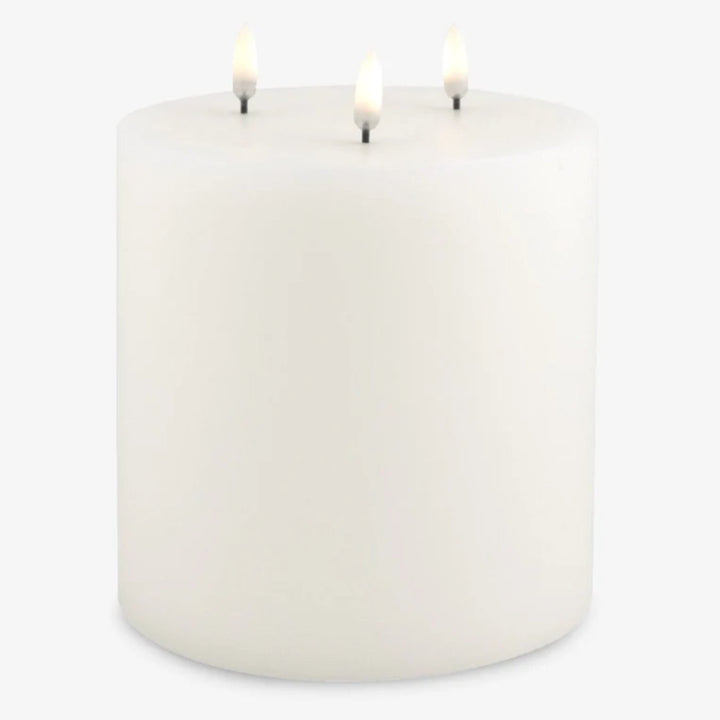 Nordic White Smooth Flameless Candle | Tri-Wick | Remote Controllable