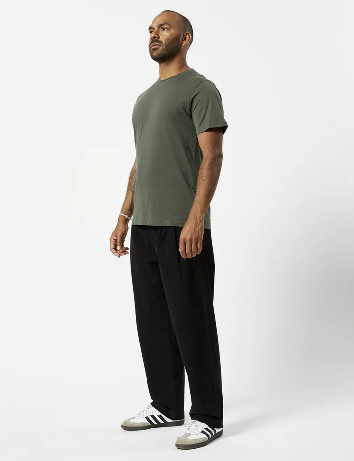 Simple | Men’s Reginald Tee | Thyme