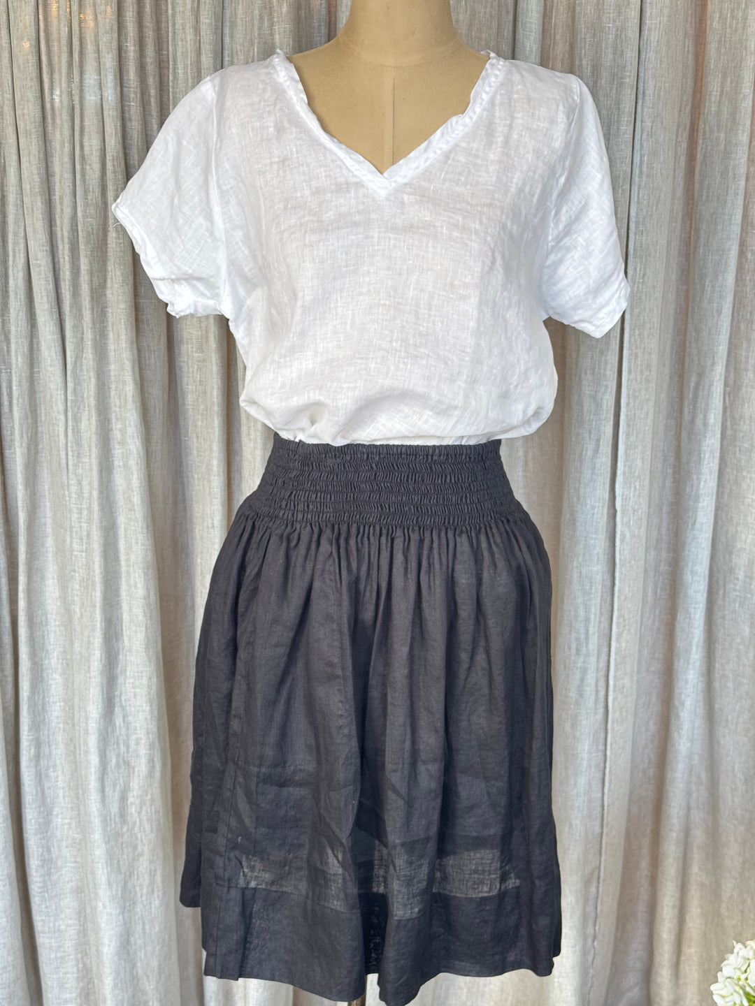 Frockk | Ellie V Neck Top | White