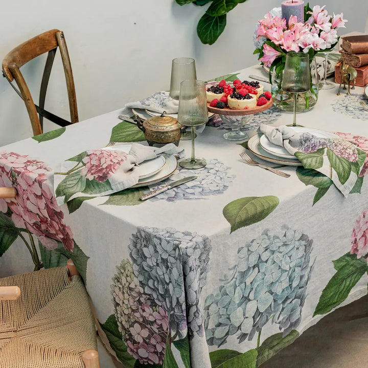 Hydrangea | Linen Tablecloth Natural | 170x250cm