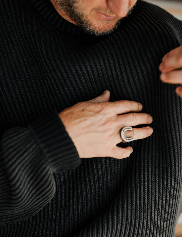 Simple | Fisher Knit | Black