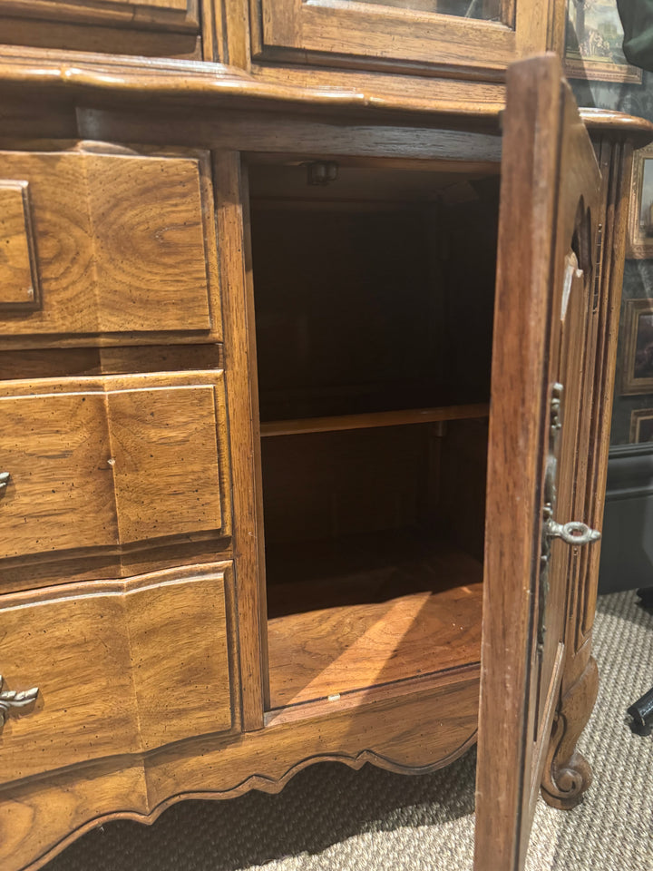 ESTATE | Thomasville American Oak Vintage Credenza and Hutch | As Is Condition