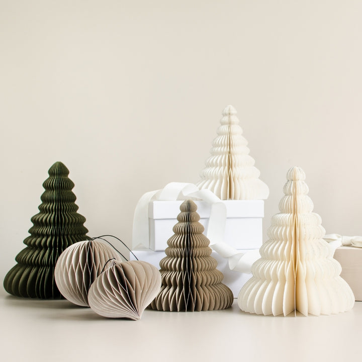 Standing Paper Tree | Offwhite | 24cm