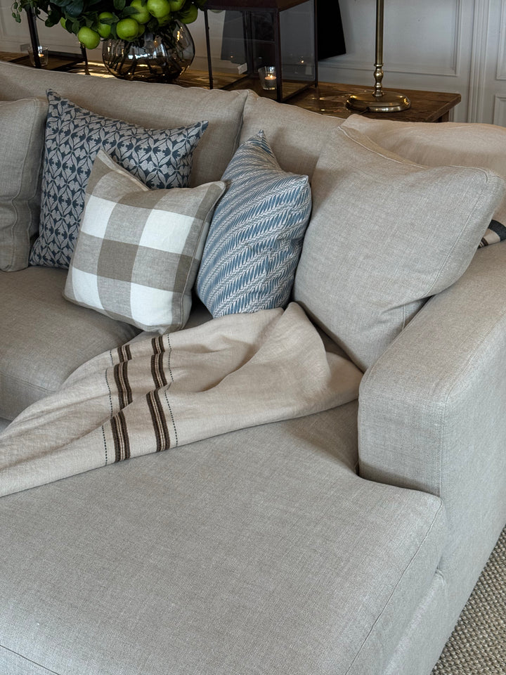 Aspen Shona Modular AS DISPLAYED | Warwick Haven Oatmeal | Luxura Seat Upgrade | 4 str 1 Arm LF &amp; Chaise RF