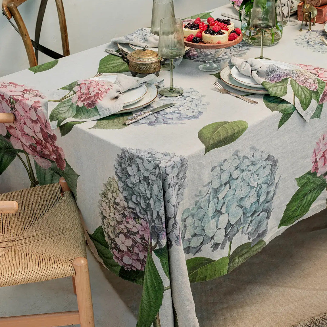Hydrangea | Linen Tablecloth Natural | 170x250cm