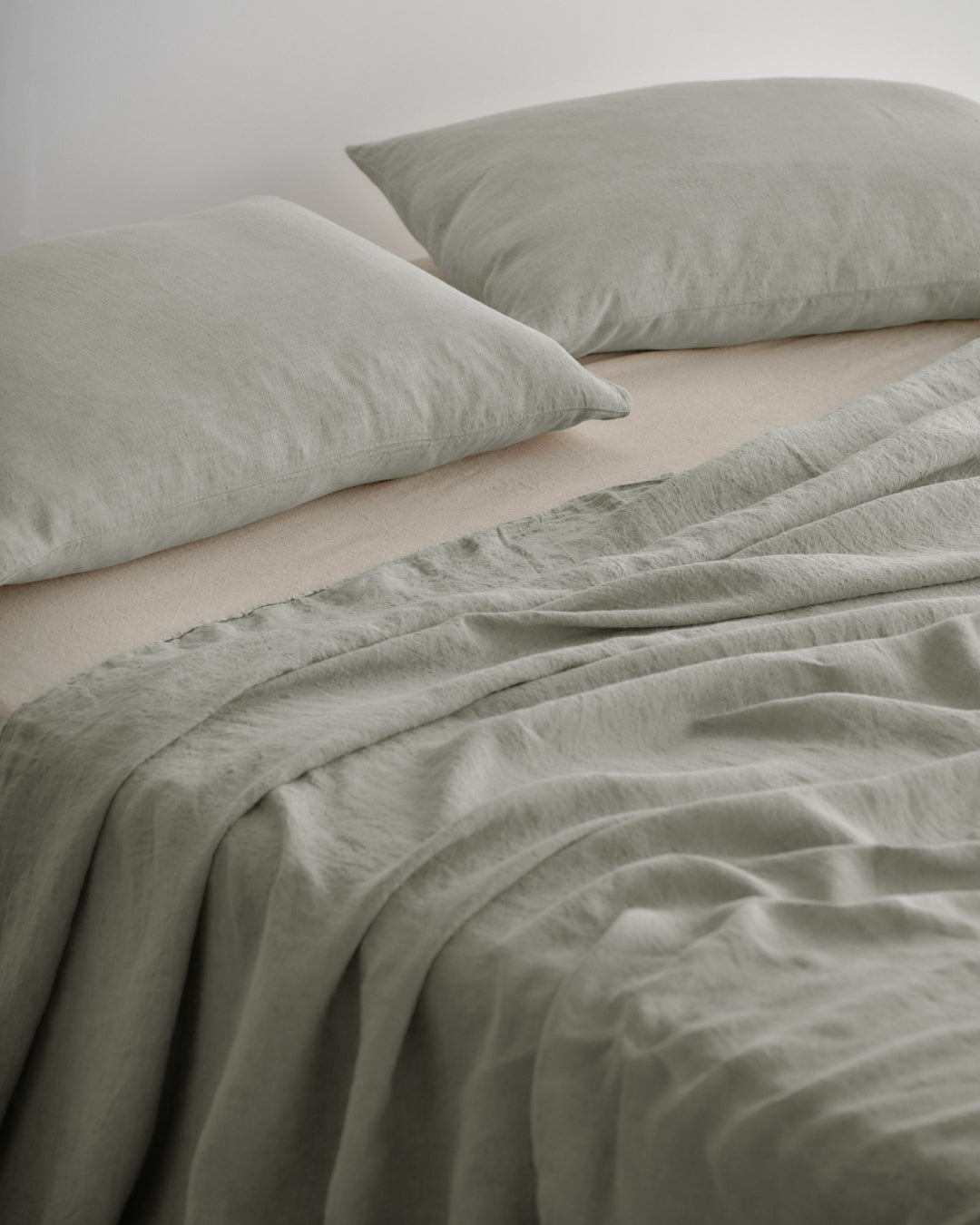 Basix Standard Pillowcase | Argent