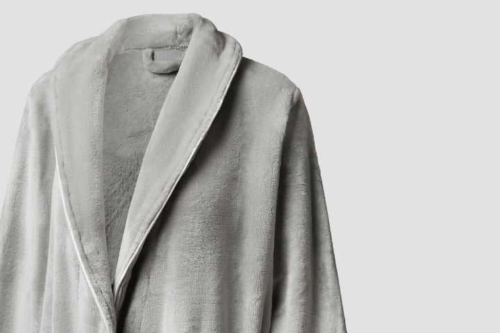 Brogo Bath Robe With Piping | Dove/White