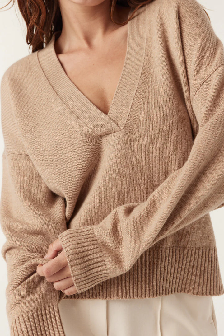 Cable | Cashwool V Jumper | Camel