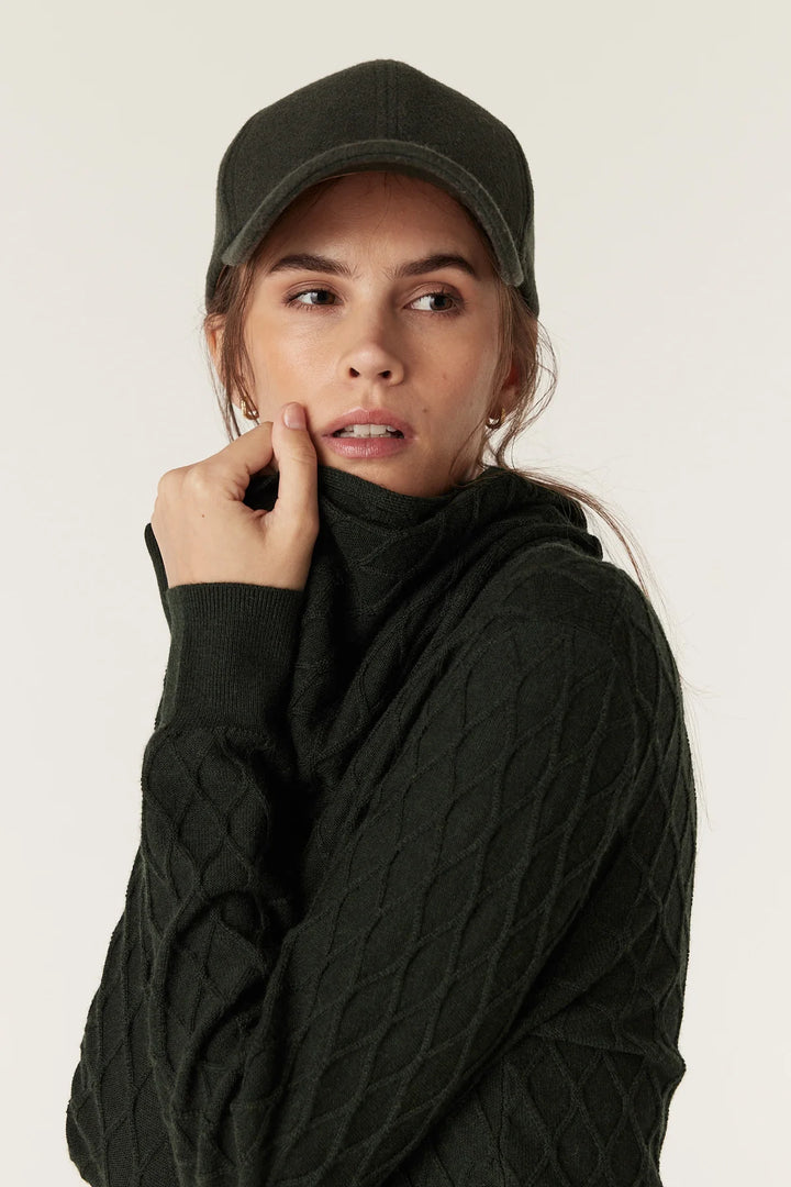 Cable | Hampden Merino Snood | Moss