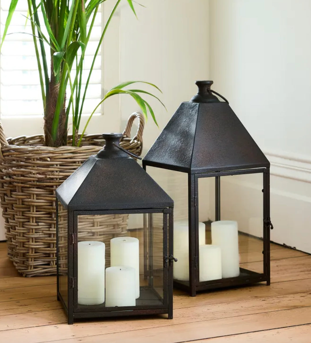 Helmutt Hurricane Lantern | Rustic Black | Small
