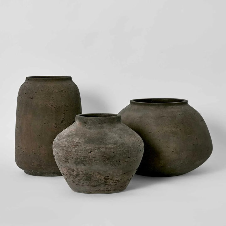 Classic Earthen Small Brown Vase | 23.5 x 23.5 x 19cm