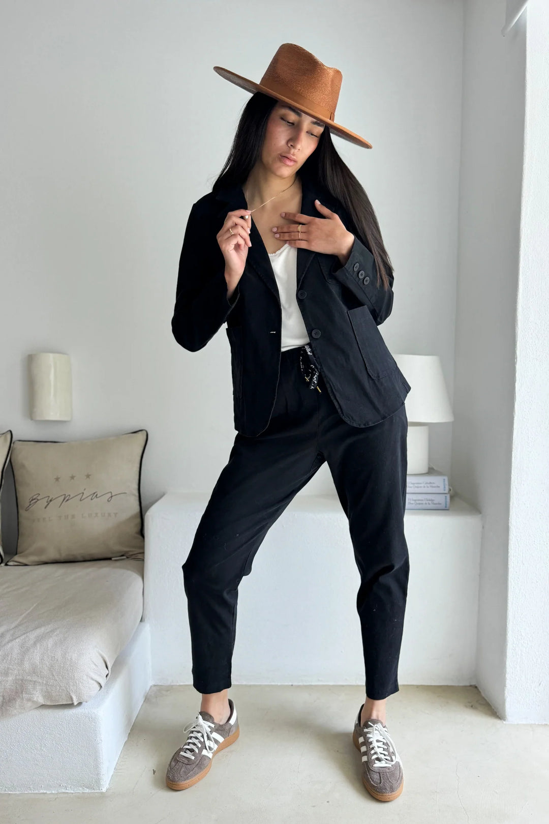Bypias | Francis Blazer | Black