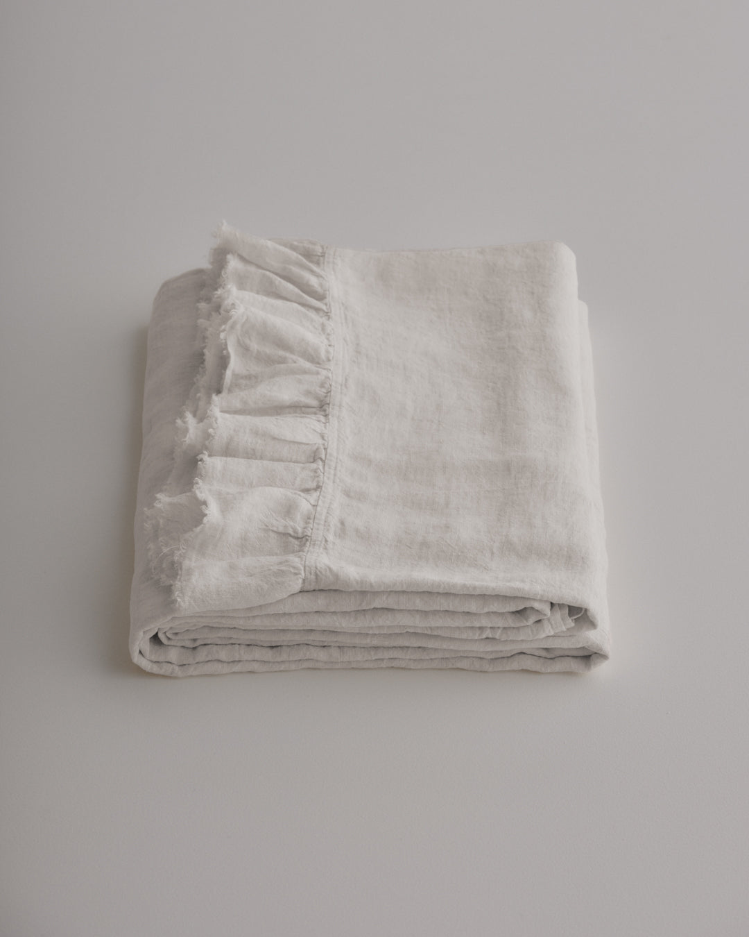 Kristine Linen Flat Sheet + Ruffle | Petra