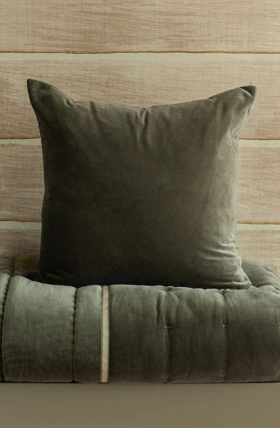 Luchesi Comforter | 200 x 200cm | Olive