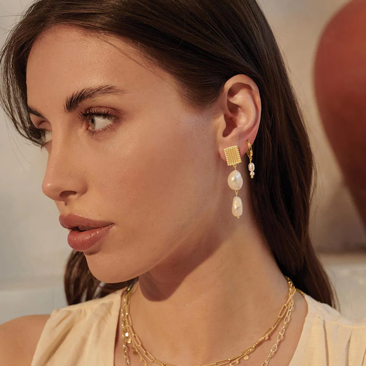 Aphrodite Goddess Medium Pearl Earrings | 18K Gold Plate