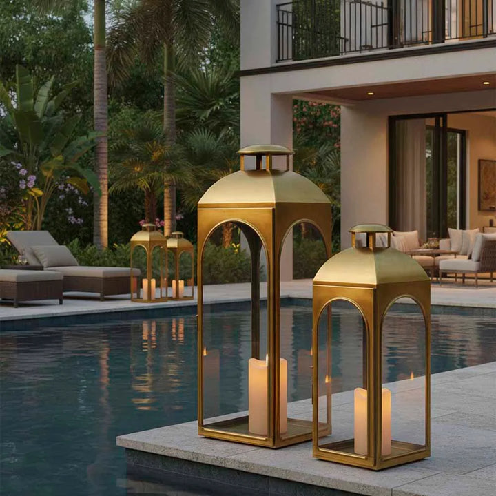 Coach Outdoor Short Lantern | Brass 53cm