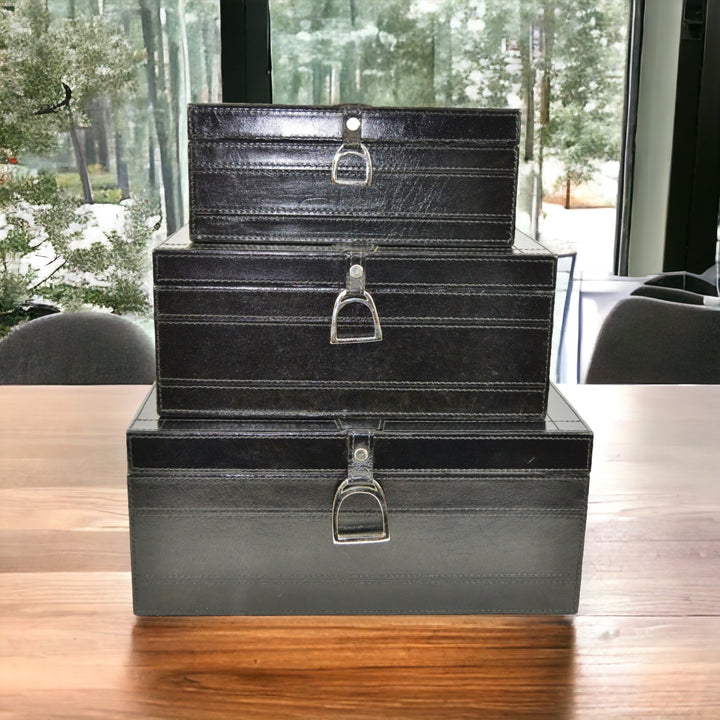Leather Box with Stirrup | Black