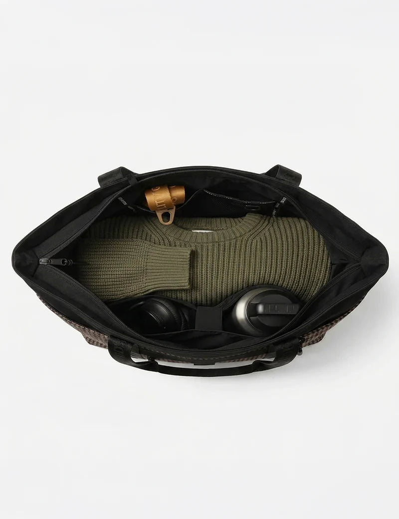 Simple | Jasper Houndstooth Weekender Bag | Charcoal/Tan