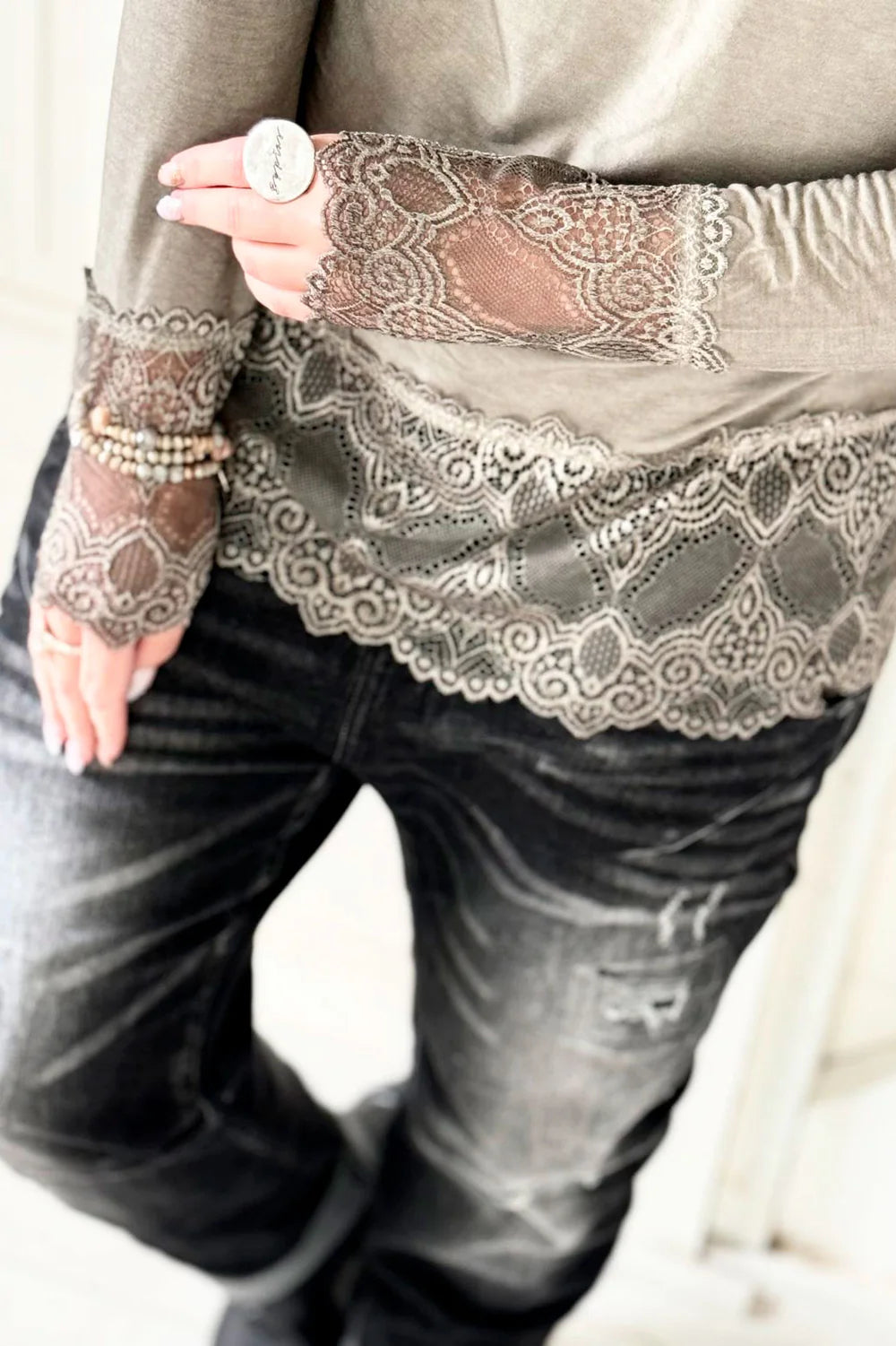 Bypias True Romance Lace Blouse | Taupe