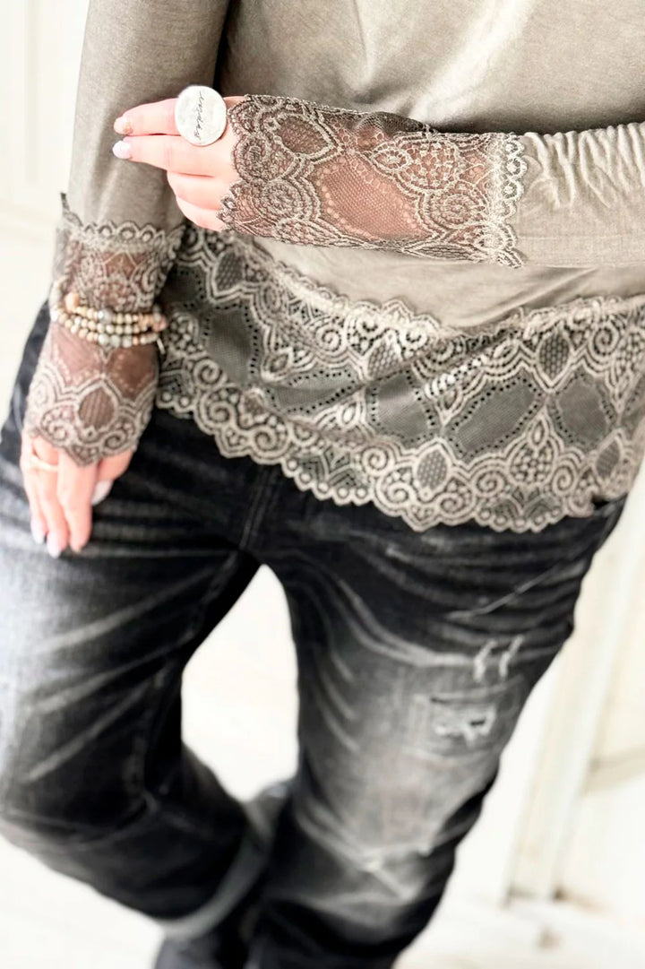 Bypias True Romance Lace Blouse | Taupe