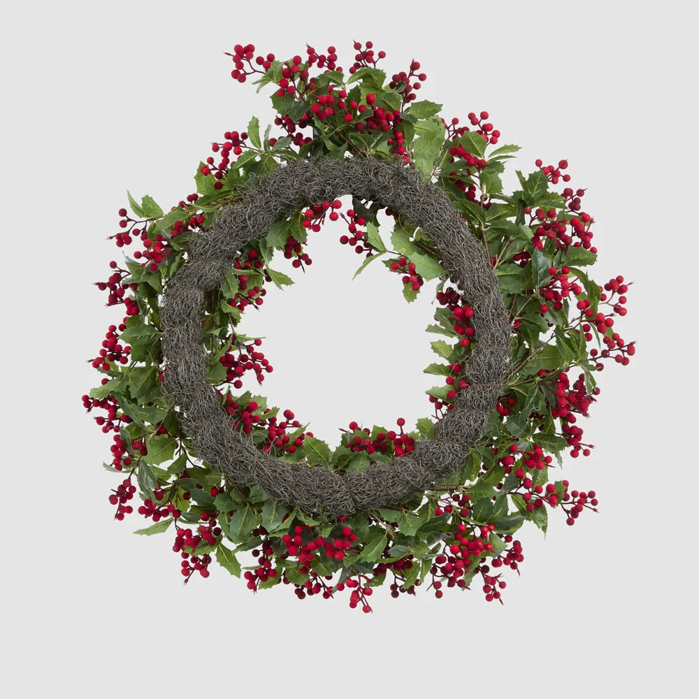 Verdant Holly Leaf Wreath