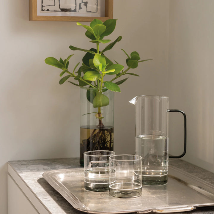 Filo Bianco Carafe | Grey