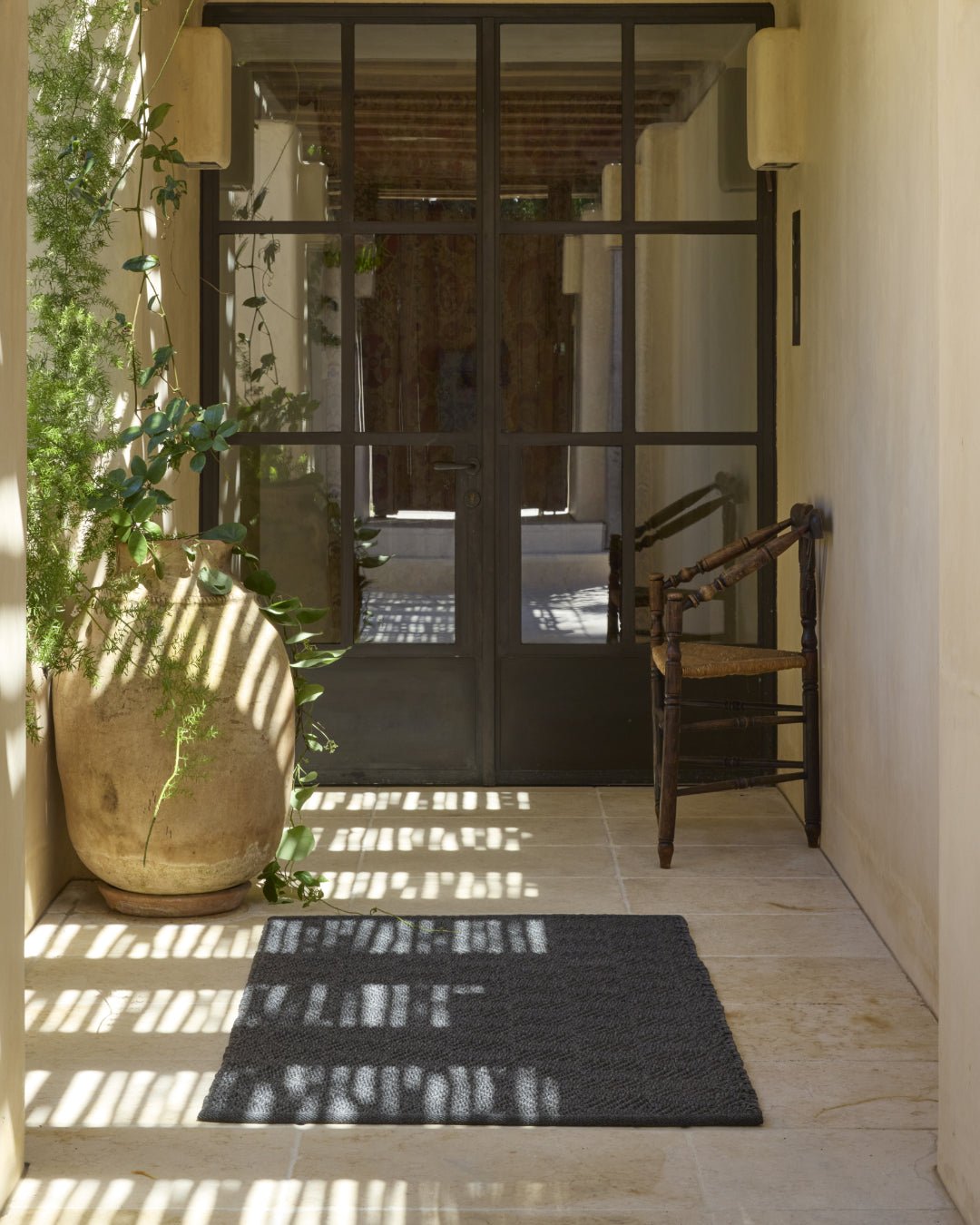 Anthracite Trellis Weave Indoor Outdoor Rug | Steve Cordony - Suzie Anderson Home