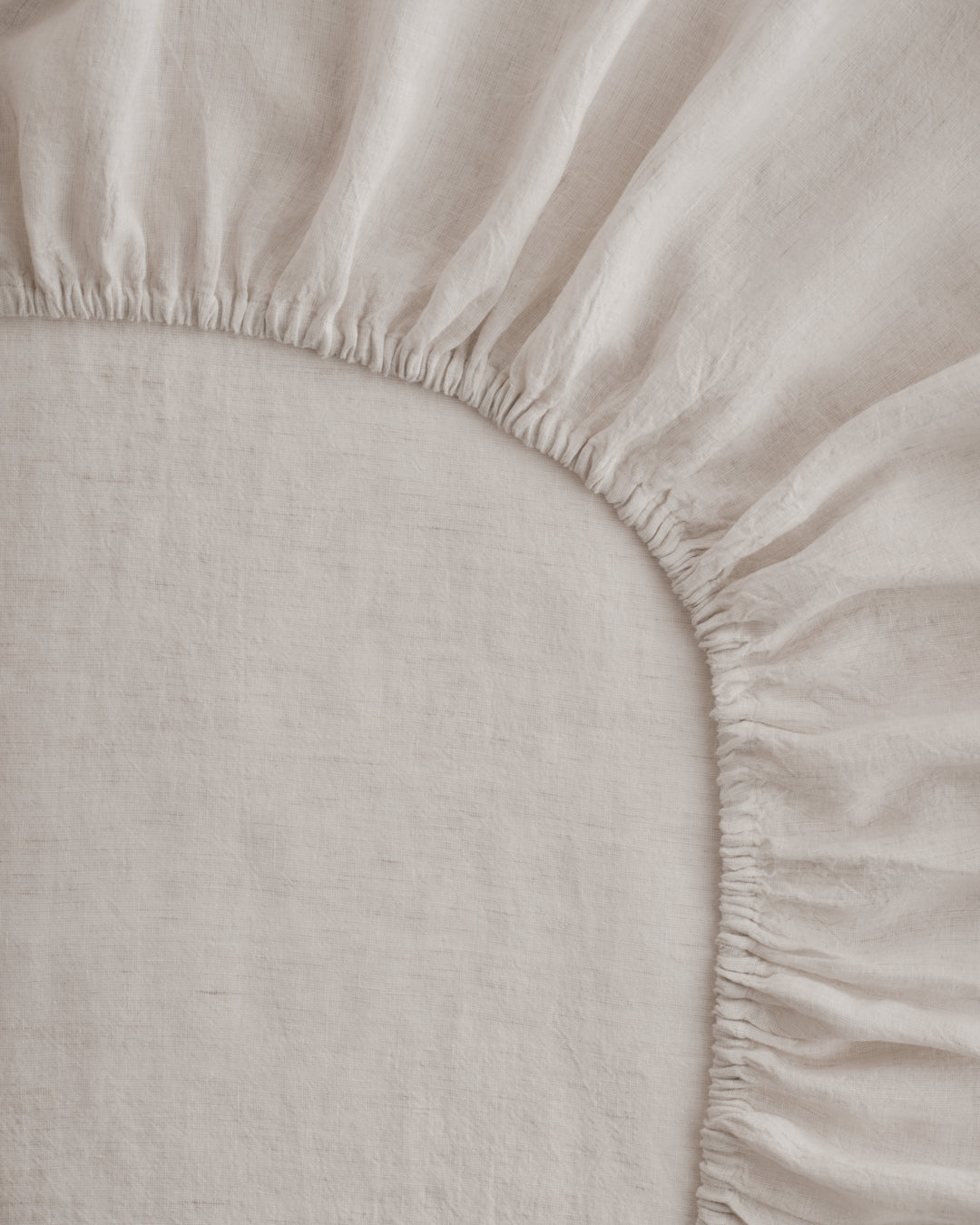 Basix Fitted Linen Sheet | Petra - Suzie Anderson Home