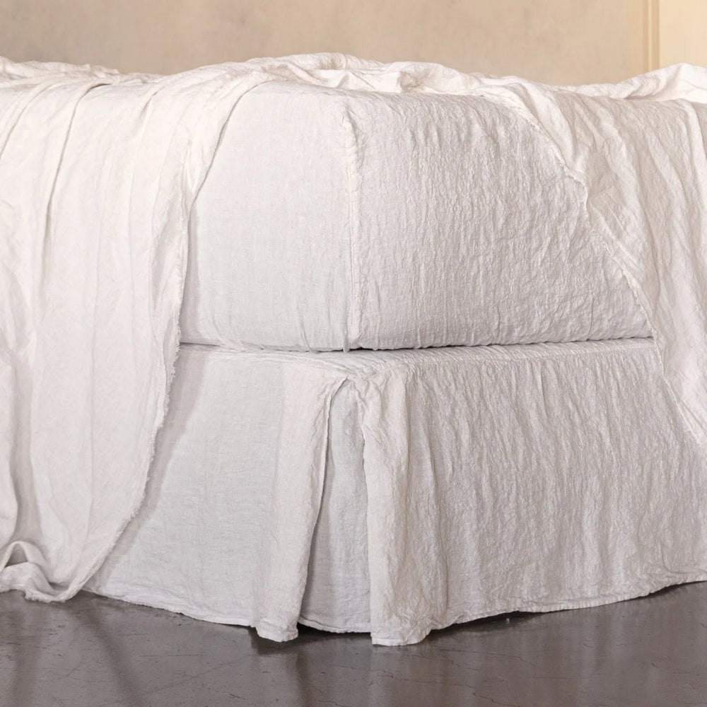 Basix Fitted Linen Sheet | Petra - Suzie Anderson Home