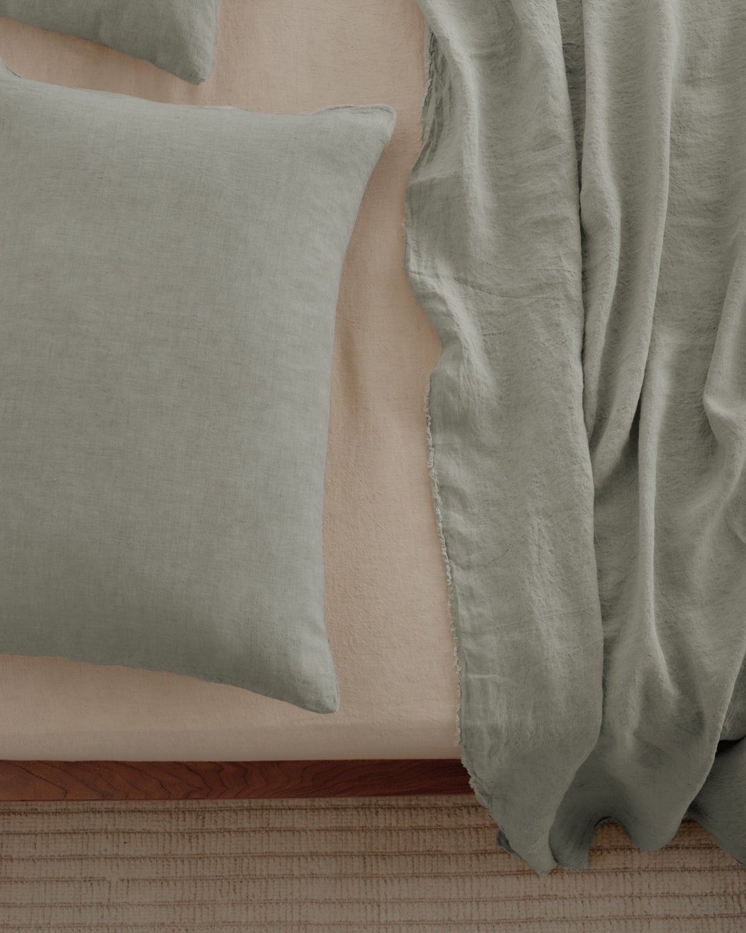 Basix Standard Pillowcase | Argent - Suzie Anderson Home