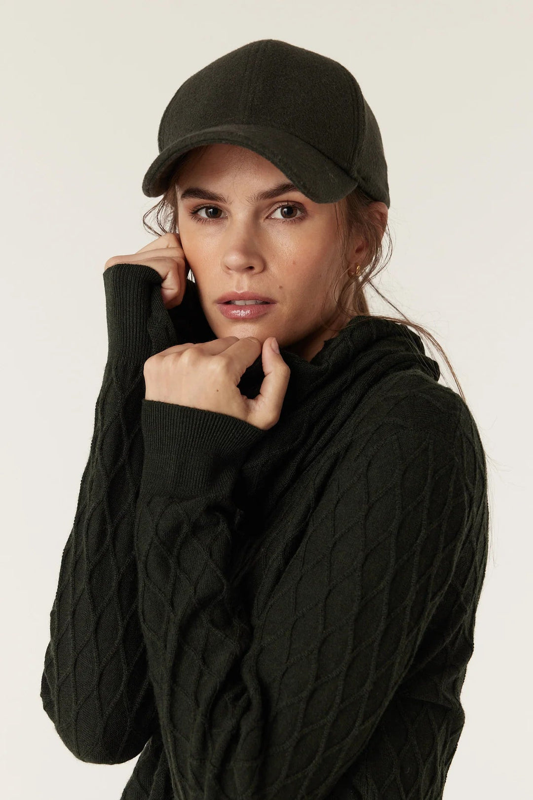 Cable | Wool Cashmere Cap | Moss - Suzie Anderson Home