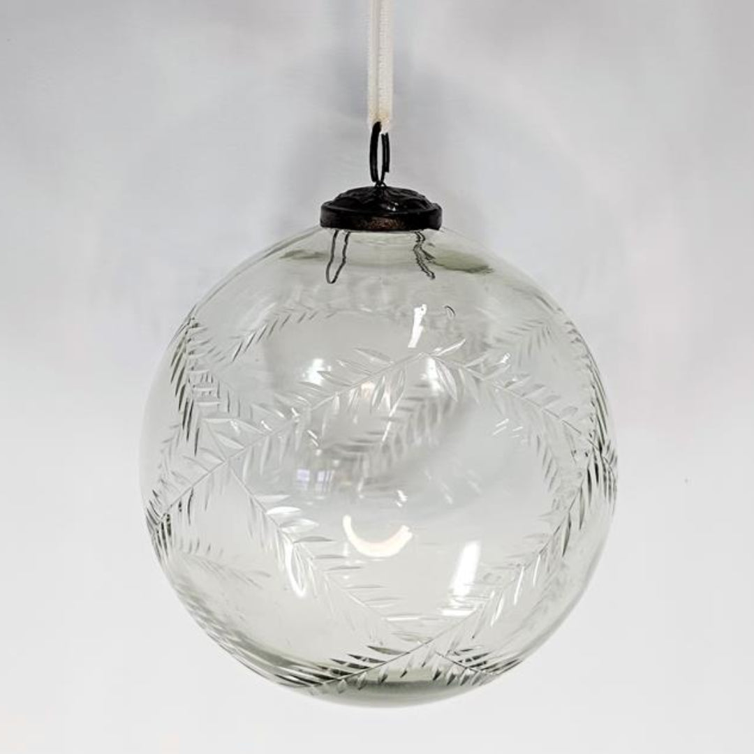 Large Clear Laurel Cut Bauble