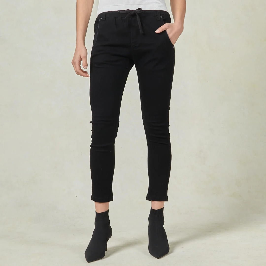 Dricoper | Active Black Jeans - Suzie Anderson Home