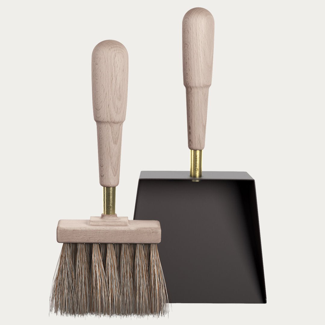 Eldvarm Emma Classique Shovel & Brush | Classique Beech - Suzie Anderson Home