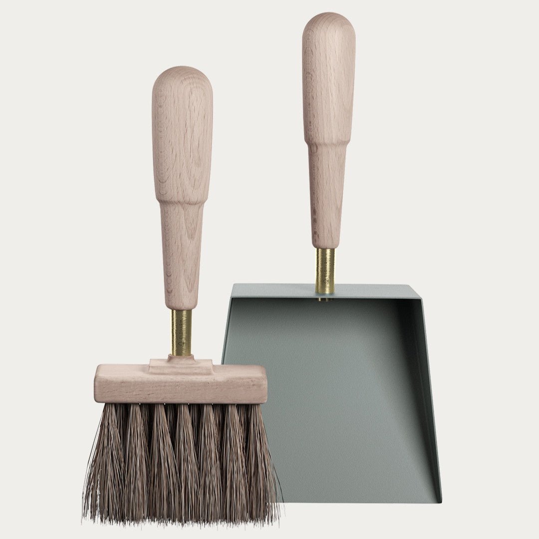 Eldvarm Emma Classique Shovel & Brush | Lichen Beech - Suzie Anderson Home