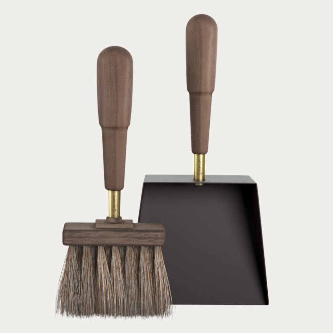 Eldvarm Emma Classique Shovel & Brush | Walnut - Suzie Anderson Home