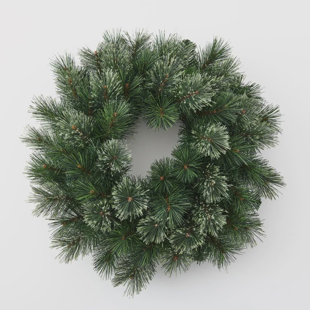 Alaskan Pine Wreath 61cm