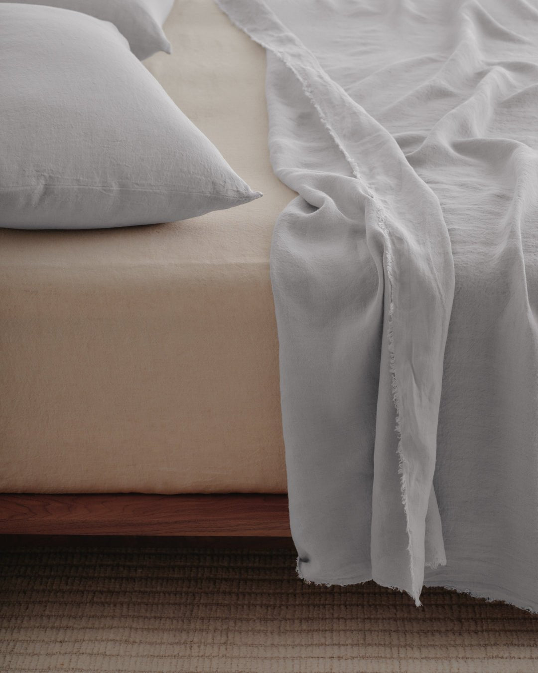 Flocca Flat Sheet | Fog - Suzie Anderson Home