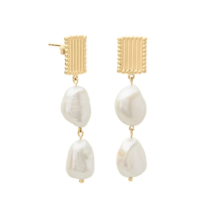 Aphrodite Goddess Medium Pearl Earrings | 18K Gold Plate
