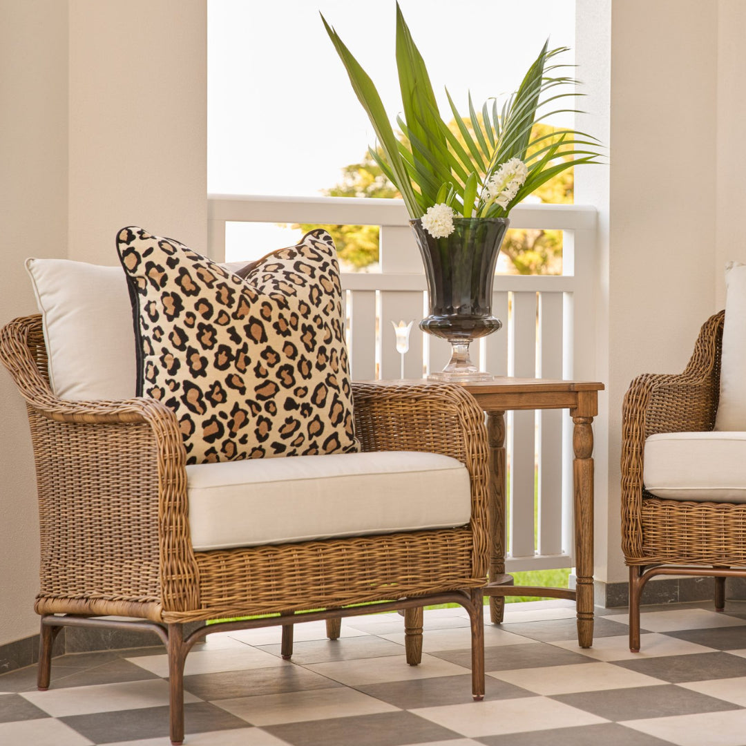 Britannica Side Table | Ash