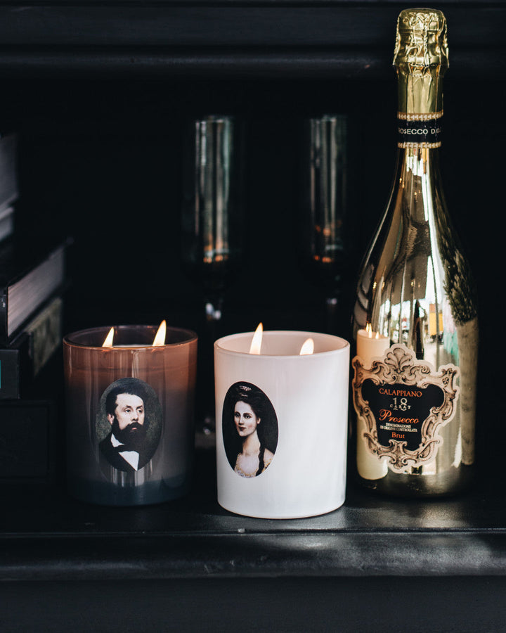 L'entrepreneuse | Femme |  Old Bank Atelier Candle-Suzie Anderson Home