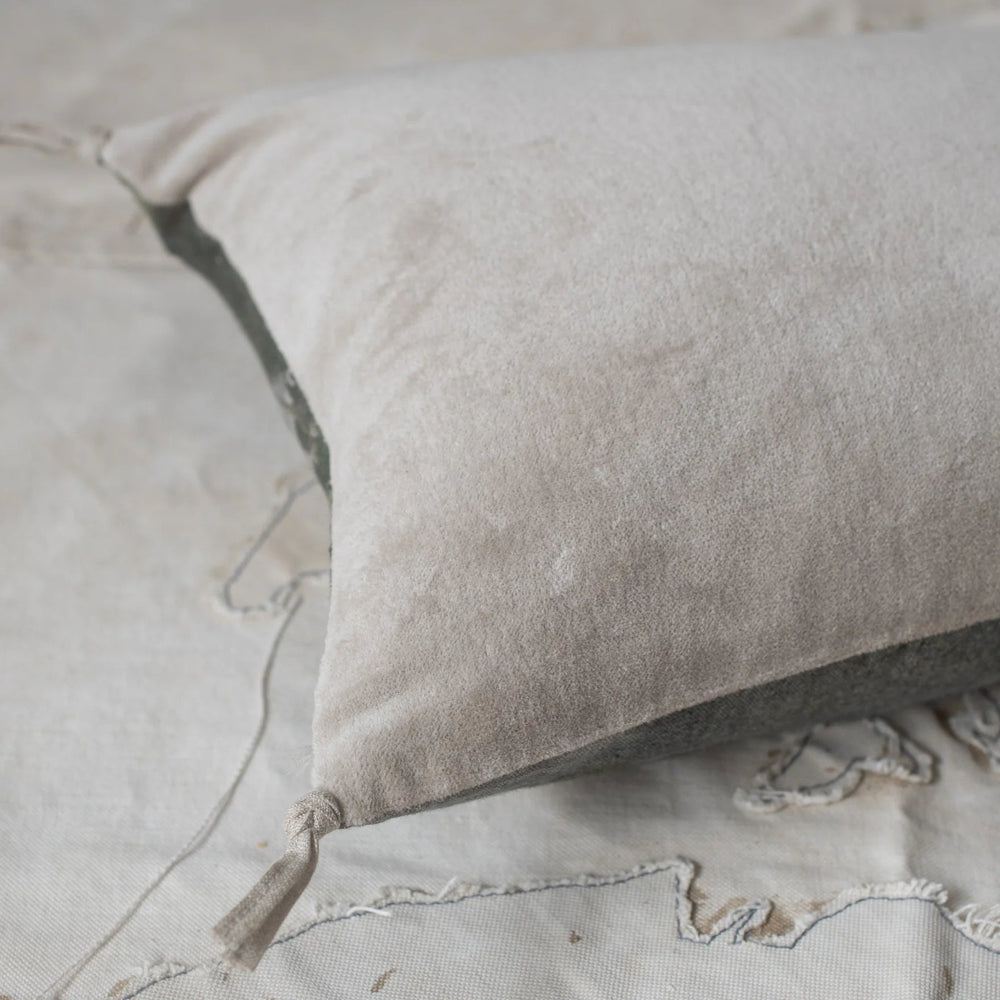 Manosque Cushion & Insert | Beige | 25 x 35cm - Suzie Anderson Home