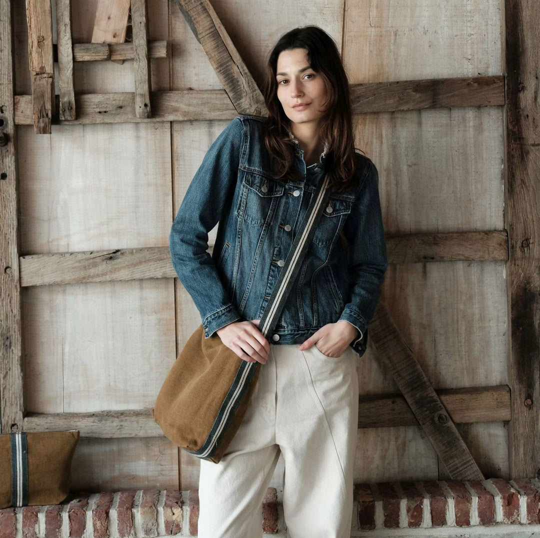 Miles Linen Crossbody Bag | Libeco | Oak
