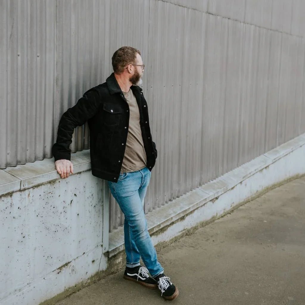 Moke | Mens Hammer Cord/Sherpa Jacket | Black/Black Sherpa - Suzie Anderson Home