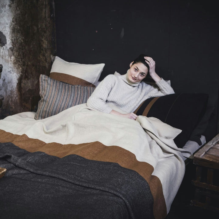 Nash Linen / Wool Coverlet Stripe | 260cm x 240cm